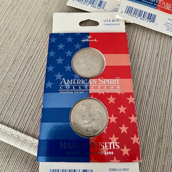 Uncirculated quarters from 1999 and 2000 - Picture 2 of 3